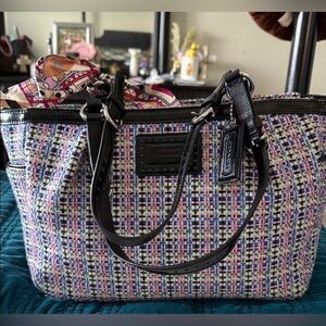 Coach Tweed Multi Color Wool Knit
Tote with Hangtag EUC